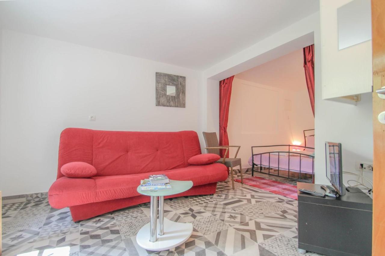 Carla Guest House Новиград Экстерьер фото