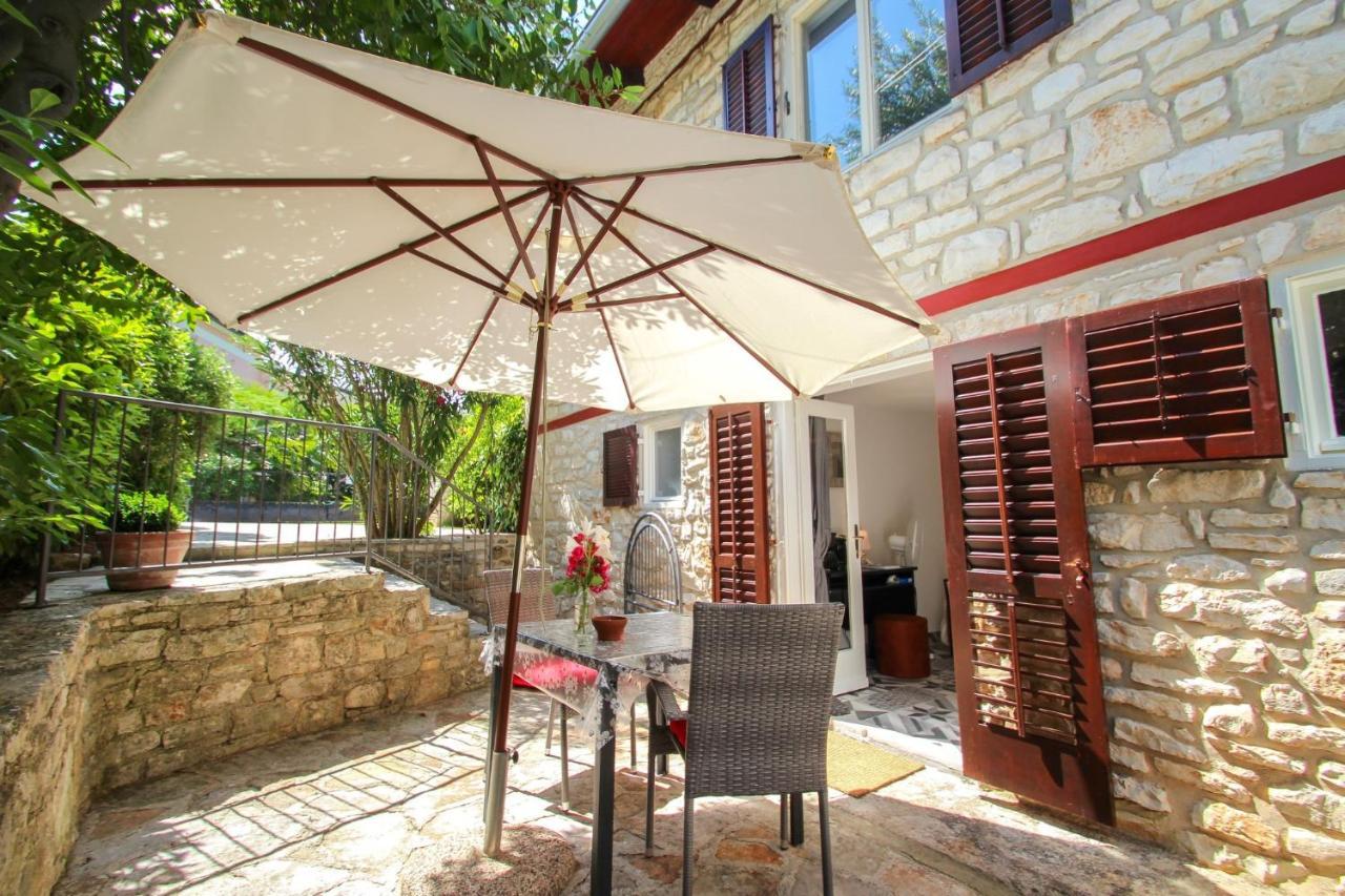Carla Guest House Новиград Экстерьер фото
