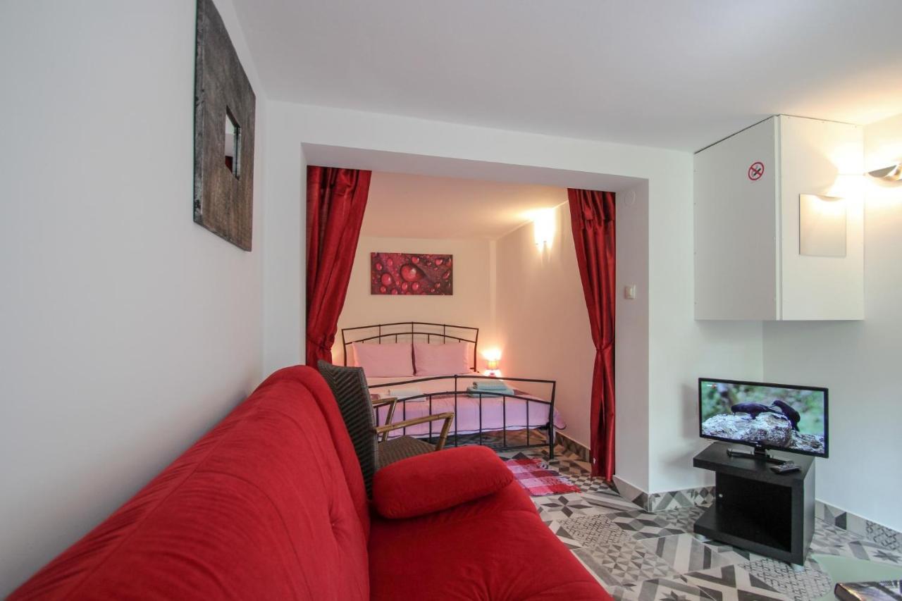 Carla Guest House Новиград Экстерьер фото